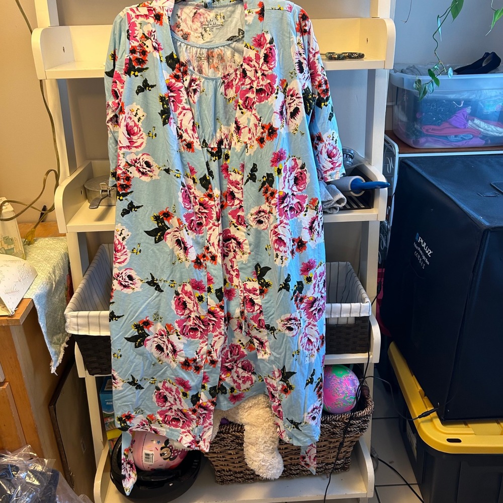 Baby Be Mine‎ Maternity Nursing Gown Robe Set Floral Print Sz S/M Feminine